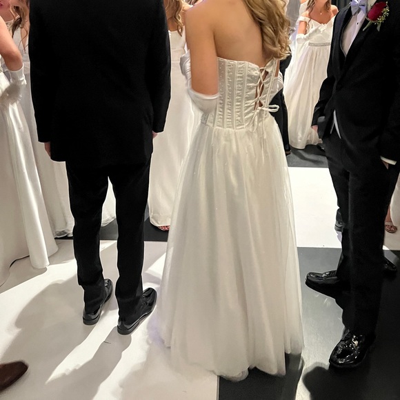 Selling white ballgown! - Picture 2 of 3